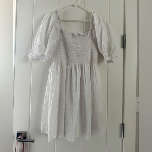 Hill House The Athena Nap Dress in Sheer White Swiss Dot large - Picture 6 of 8